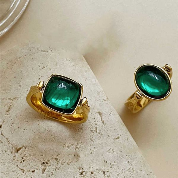 cluster rings vintage geometric oval square green black luxury rings for women new personality fashion jewelry 2022 l230306, Golden;silver
cluster rings vintage geometric oval square green black luxury rings for women new personality fashion jewelry 2022 l230306, Golden;silver