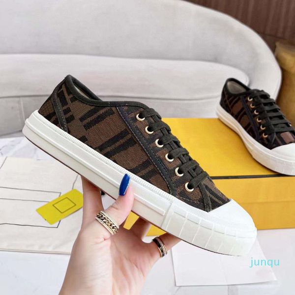 2023 white casual designer shoes stripe ace embroidered men leather embossed sneaker, Black
2023 white casual designer shoes stripe ace embroidered men leather embossed sneaker, Black