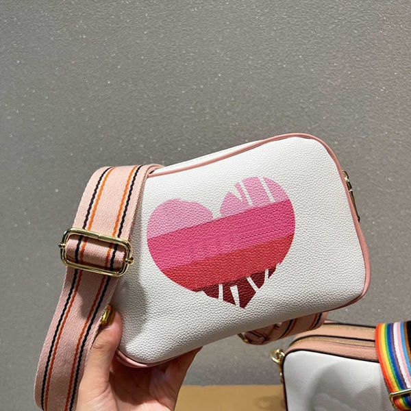 camera bag women designer bags rainbow shoulder bags crossbody messenger classic atmospheric wide shoulder belt design cross body 220805
camera bag women designer bags rainbow shoulder bags crossbody messenger classic atmospheric wide shoulder belt design cross body 220805
