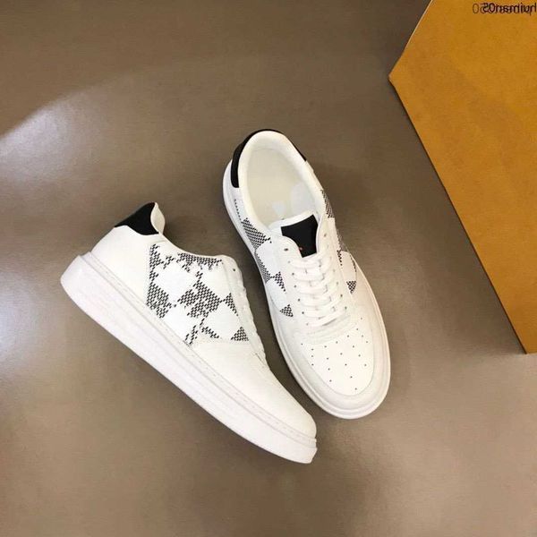 luxury designer 2023 sandal shoes rhyton beige men trainers vintage sneakes with box slippers women sandals fashion beach flat non-sli bnxz, Black
luxury designer 2023 sandal shoes rhyton beige men trainers vintage sneakes with box slippers women sandals fashion beach flat non-sli bnxz, Black