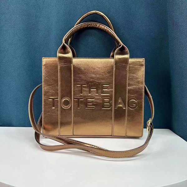fashion designer bag the tote bag fashion luxury crossbody purse handbags embossing leather purses shoulder casual square shopping bag mini
fashion designer bag the tote bag fashion luxury crossbody purse handbags embossing leather purses shoulder casual square shopping bag mini