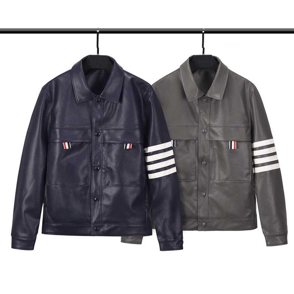 2023 tb thom mens pu leather jacket coat korean classic four striped casual lapel pocket slim couple outwear clothes blue, Black;brown
2023 tb thom mens pu leather jacket coat korean classic four striped casual lapel pocket slim couple outwear clothes blue, Black;brown