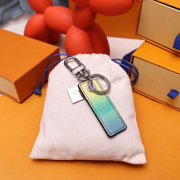 keychains designer key buckle new fashion handmade brand keychain leather key buckle 4 style with box, Silver
keychains designer key buckle new fashion handmade brand keychain leather key buckle 4 style with box, Silver