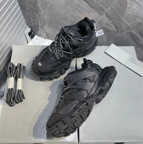 designer shoes men casual shoes platform sneaker luxury women sneakers platform trainers triple white black gomma leather trainer nylon prin
designer shoes men casual shoes platform sneaker luxury women sneakers platform trainers triple white black gomma leather trainer nylon prin