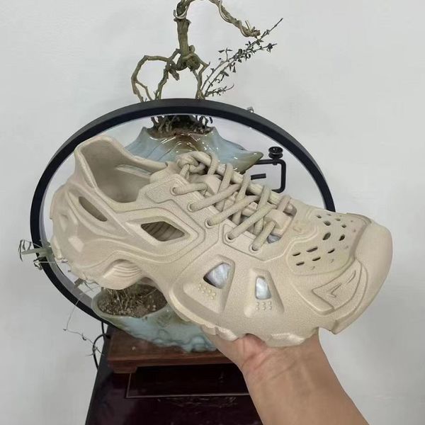 2023 winter sandals shoes with holes hollow out style hd lace-up sneaker in black eva designer rubber mens womens wide platform sole from la
2023 winter sandals shoes with holes hollow out style hd lace-up sneaker in black eva designer rubber mens womens wide platform sole from la