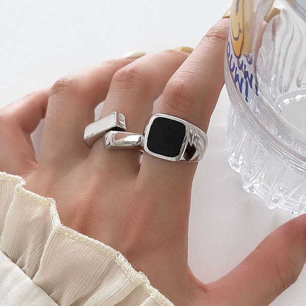 cluster rings elegant punk hip-hop personality geometric square black resin opening rings for women men gothic fashion jewelry gift l230306, Golden;silver
cluster rings elegant punk hip-hop personality geometric square black resin opening rings for women men gothic fashion jewelry gift l230306, Golden;silver