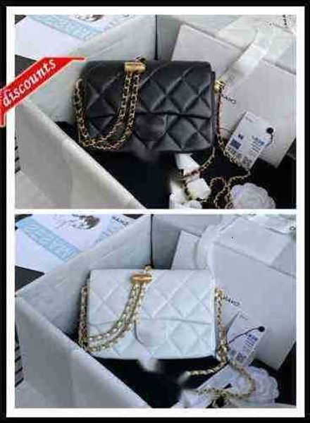 letter luxury as2855 brand design plaid woman's shoulder chain cc bag lambskin vintage messenger bags real leather mini clutch evening 
letter luxury as2855 brand design plaid woman's shoulder chain cc bag lambskin vintage messenger bags real leather mini clutch evening
