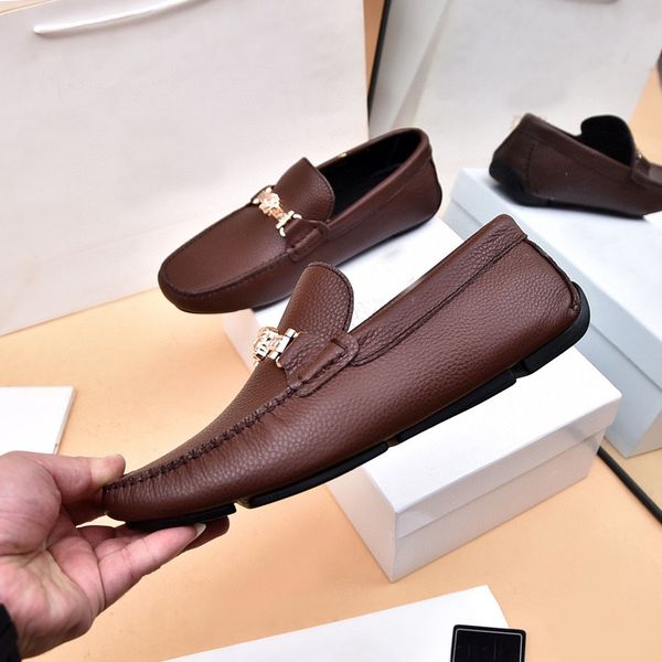 brand name mens loafers dress shoes low cut gommino driving casual shoe slip on with orignal box size 38-46, Black
brand name mens loafers dress shoes low cut gommino driving casual shoe slip on with orignal box size 38-46, Black