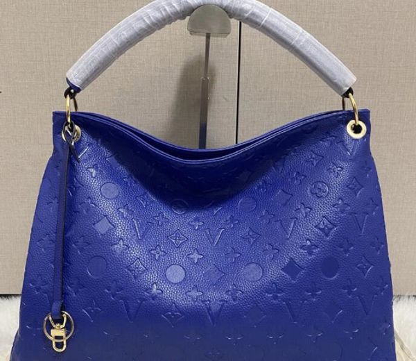new designer bag classic embossing shoulder bag clutch handbag luxury shopping package crossbody bags women like tote bag wallet purse
new designer bag classic embossing shoulder bag clutch handbag luxury shopping package crossbody bags women like tote bag wallet purse
