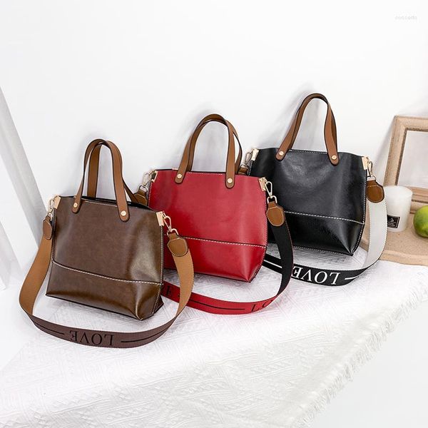 shoulder bags women's high-capacity bag multi-function handbag high-grade messenger purse fashion wear-resistant solid
shoulder bags women's high-capacity bag multi-function handbag high-grade messenger purse fashion wear-resistant solid