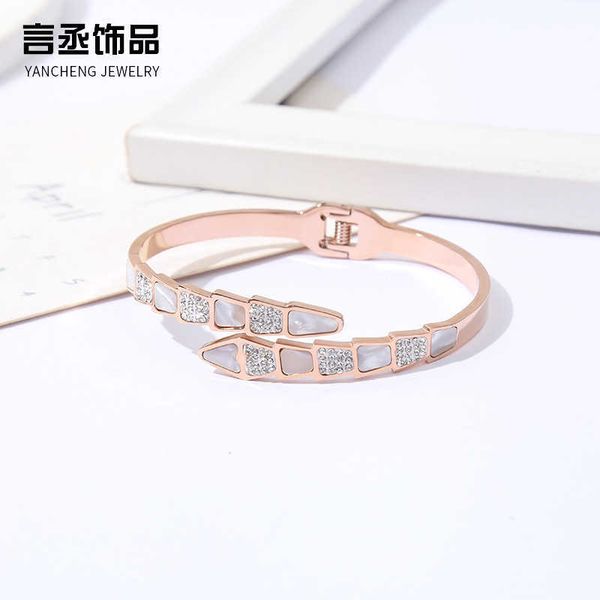 baojia female full diamond rose gold ins minority design snake bone shell titanium steel bracelet, Black
baojia female full diamond rose gold ins minority design snake bone shell titanium steel bracelet, Black
