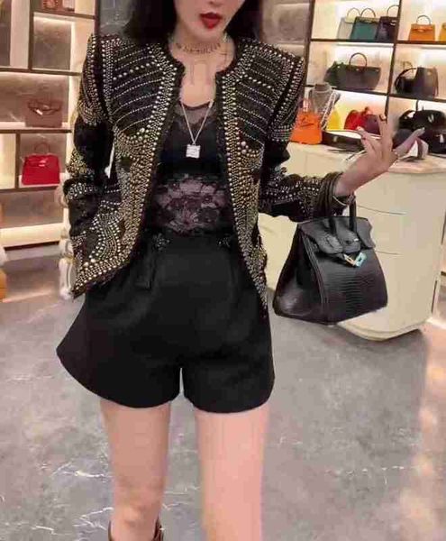 women's jackets designer new autumn winter suit bead shining luxury high-quality casual spring cardigan lady down jacket 5up7, Black;brown
women's jackets designer new autumn winter suit bead shining luxury high-quality casual spring cardigan lady down jacket 5up7, Black;brown