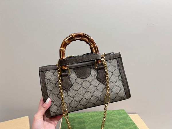 cc womens bamboo handbags designer shoulder bag luxury letter bamboo joint totes bags fashion ophidia chains cross body ladies tote handbag
cc womens bamboo handbags designer shoulder bag luxury letter bamboo joint totes bags fashion ophidia chains cross body ladies tote handbag
