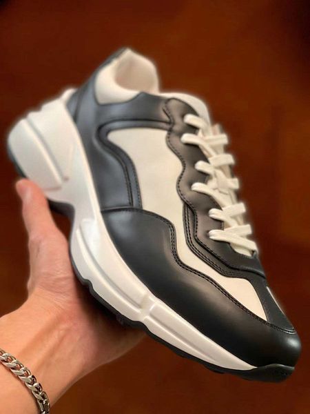 men rhyton designer casual shoes women thick sole and bulky construction black leather new edition lace-up sneaker fashion letters flat trai
men rhyton designer casual shoes women thick sole and bulky construction black leather new edition lace-up sneaker fashion letters flat trai