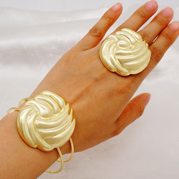 bangle ethiopian jewelry dubai cuff bangle ring for women moroccan bracelet nigerian bracelet ring african bangle wedding party gifts 230306, Black
bangle ethiopian jewelry dubai cuff bangle ring for women moroccan bracelet nigerian bracelet ring african bangle wedding party gifts 230306, Black