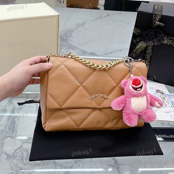 womens portable skew span bag cross 19 flip ringer gold metal tote bags turn lock large capacity with strawberry bear designer handbag real
womens portable skew span bag cross 19 flip ringer gold metal tote bags turn lock large capacity with strawberry bear designer handbag real