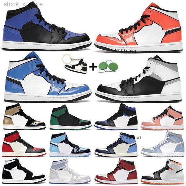 2023 casual men women basketball shoes 1s high og 1 electro orange shadow 2.0 hyper royal chicago light banned shattered backboard mens w1br, Black
2023 casual men women basketball shoes 1s high og 1 electro orange shadow 2.0 hyper royal chicago light banned shattered backboard mens w1br, Black
