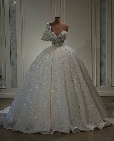 sparkly ball gown wedding dresses sleeveless sweetheart one shoulder sequins appliques beaded ruffles pearls bridal gowns plus size custom m, White
sparkly ball gown wedding dresses sleeveless sweetheart one shoulder sequins appliques beaded ruffles pearls bridal gowns plus size custom m, White