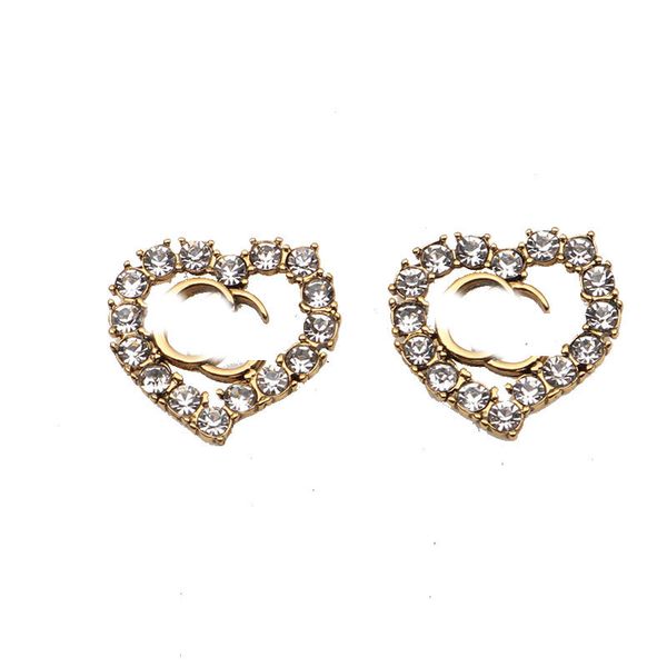18k gold plated stud earrings designers brand designer letter ear stud women crystal pearl heart earring for wedding party jewerlry accessor, Golden;silver
18k gold plated stud earrings designers brand designer letter ear stud women crystal pearl heart earring for wedding party jewerlry accessor, Golden;silver