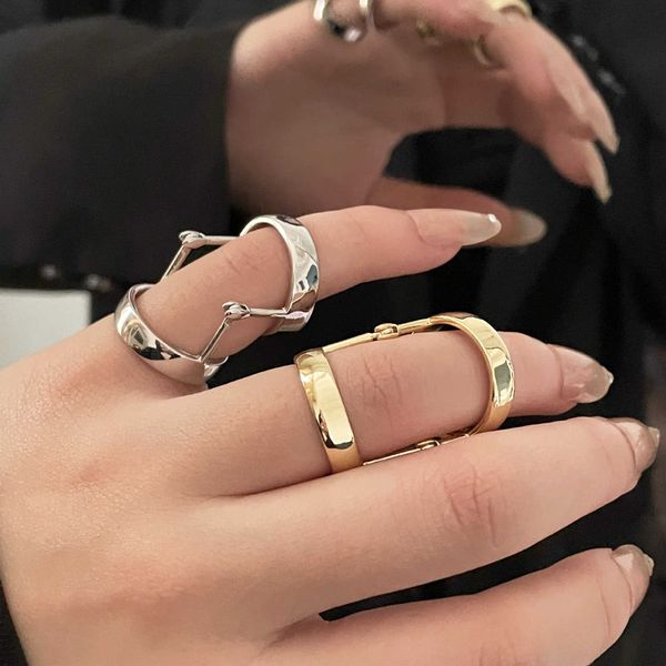 cluster rings hip-hop special thing creative personality metal gold silver color flexible finger rings for women men charms fashion jewelry, Golden;silver
cluster rings hip-hop special thing creative personality metal gold silver color flexible finger rings for women men charms fashion jewelry, Golden;silver
