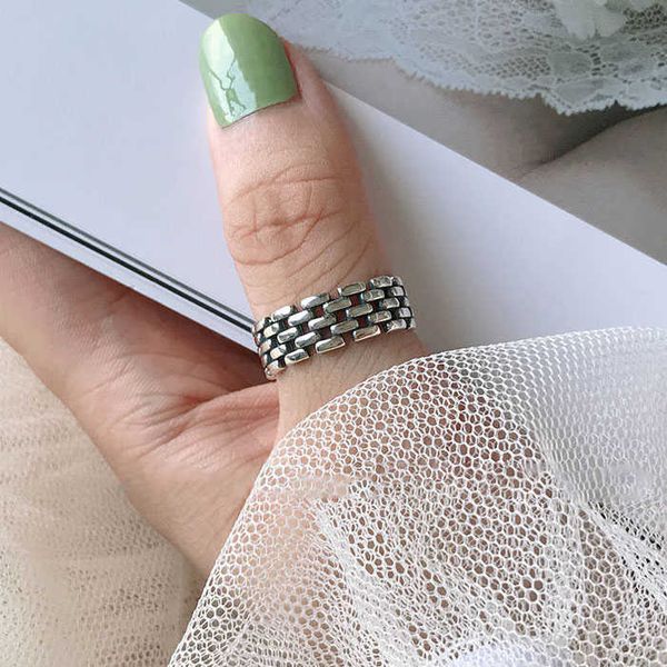 cluster rings wide ring fashion jewelry big thumb rings silver color hollow cross cool classic girls korean ring finger l230306, Golden;silver
cluster rings wide ring fashion jewelry big thumb rings silver color hollow cross cool classic girls korean ring finger l230306, Golden;silver