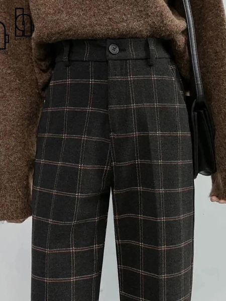 women's pants capris luck a autumn winter women plaid pencil pants woolen straight trousers female high waist loose england style ankle, Black;white
women's pants capris luck a autumn winter women plaid pencil pants woolen straight trousers female high waist loose england style ankle, Black;white