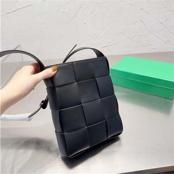 shoulder bag bucket bags 2023 summer crossbody shopping bag handbags lady totes and designer purses luxury famous brands shoulder bag f trwm
shoulder bag bucket bags 2023 summer crossbody shopping bag handbags lady totes and designer purses luxury famous brands shoulder bag f trwm