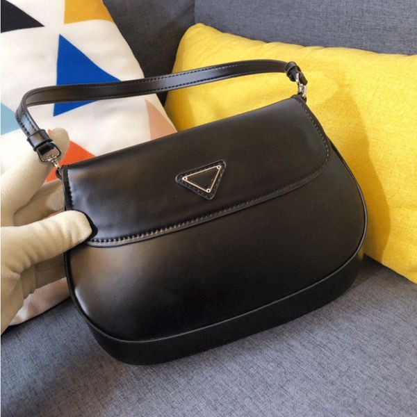 designer women's bag single shoulder bag crossbody bag underarm bag capacity foot messenger bag retro fashion star same style women
designer women's bag single shoulder bag crossbody bag underarm bag capacity foot messenger bag retro fashion star same style women