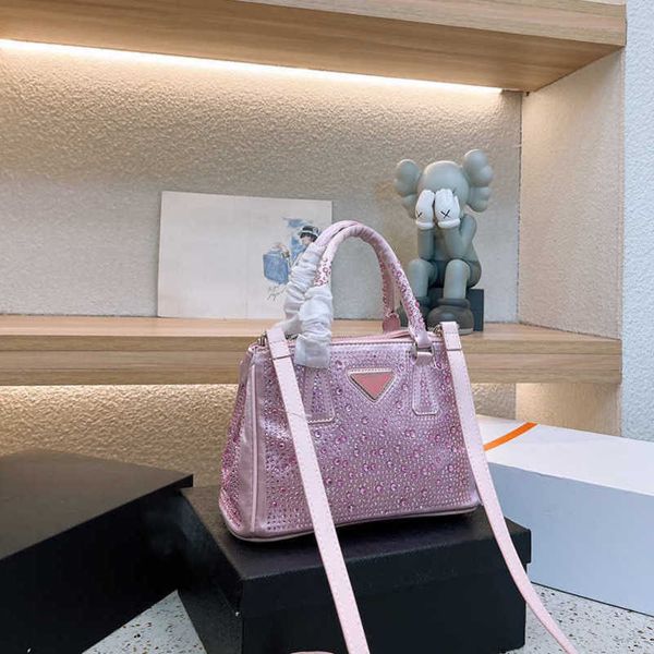 tote bag designer totes handbags women luxury rhinestones bag elegant pink shoulder crossbody work hand bags lady purse 230208
tote bag designer totes handbags women luxury rhinestones bag elegant pink shoulder crossbody work hand bags lady purse 230208