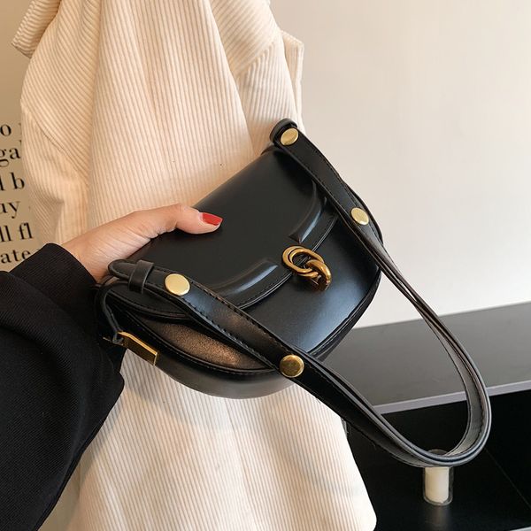 shopping bags rends saddle small crossbody for women 2023 trend luxury designer pu leather shoulder bag ladies handbags and purses 230306
shopping bags rends saddle small crossbody for women 2023 trend luxury designer pu leather shoulder bag ladies handbags and purses 230306