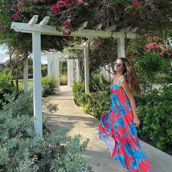 casual dresses 2023 summer new strap bi-color dress bohemian dress print sleeveless dress t230303, Black;gray
casual dresses 2023 summer new strap bi-color dress bohemian dress print sleeveless dress t230303, Black;gray