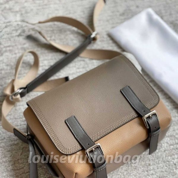 fashion sumptuous casual leather shoulder bag messenger bag classic leather bag with decorative bag tote bag crossbody bag designer bag
fashion sumptuous casual leather shoulder bag messenger bag classic leather bag with decorative bag tote bag crossbody bag designer bag
