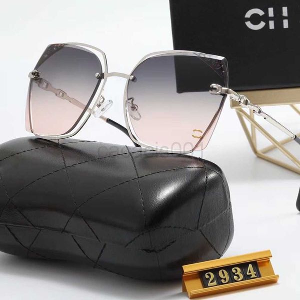designer channel sunglass counter packaging luxury oversized brand men womens temperament polarized sport drive popular sunglasses ie, White;black
designer channel sunglass counter packaging luxury oversized brand men womens temperament polarized sport drive popular sunglasses ie, White;black