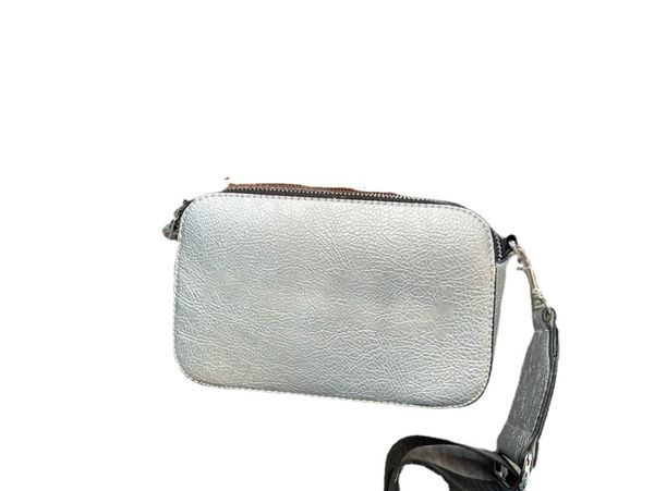 2023 new camera bag tote tote single shoulder bag with large capacity 5a quality
2023 new camera bag tote tote single shoulder bag with large capacity 5a quality
