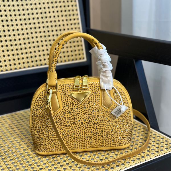 diamond shell totes bag women designer handbags cowhide shoulder cross body bags removable leather shoulder strap fashion triangle letters p
diamond shell totes bag women designer handbags cowhide shoulder cross body bags removable leather shoulder strap fashion triangle letters p