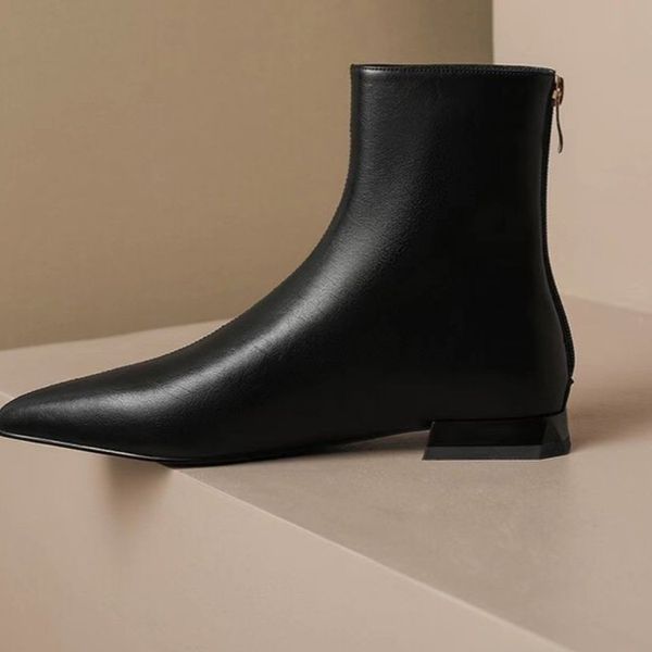 boots women's boots toe leather short boots autumn women's single ankle boots black soft leather low heel boots 230306
boots women's boots toe leather short boots autumn women's single ankle boots black soft leather low heel boots 230306
