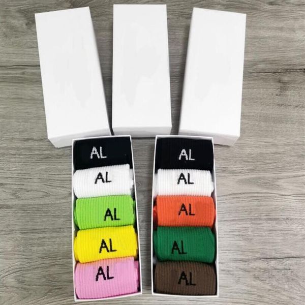 21fw mens women designer long socks with letters men womens stockings one box 5 pieces sports socks casual sock 2 sty219o, Black
21fw mens women designer long socks with letters men womens stockings one box 5 pieces sports socks casual sock 2 sty219o, Black