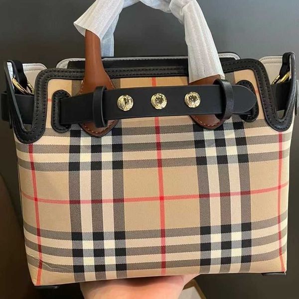 designer luxury burbrerity bags for women brown crossbody handbags vintage burbrery leather wallet paris plaid the totes bag fashion purses
designer luxury burbrerity bags for women brown crossbody handbags vintage burbrery leather wallet paris plaid the totes bag fashion purses