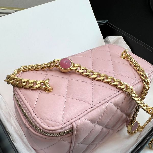 cf 10a original gem quality box bag cosmetic bag 22b 11cm genuine leather mini chain bags c141
cf 10a original gem quality box bag cosmetic bag 22b 11cm genuine leather mini chain bags c141