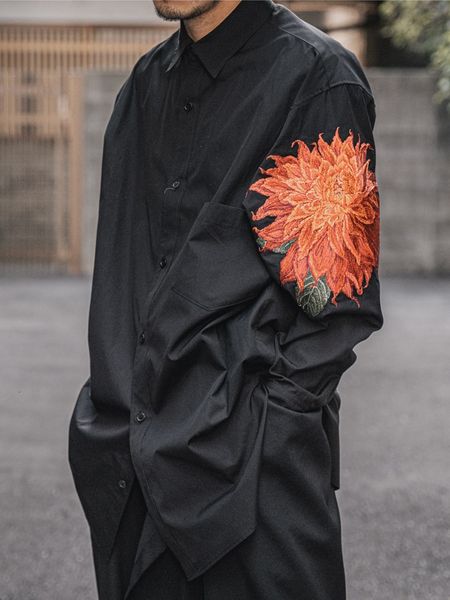 men's casual shirts dark japan style flower embroidery original men's shirts blouses for women homme oversize men clothing 230306, White;black
men's casual shirts dark japan style flower embroidery original men's shirts blouses for women homme oversize men clothing 230306, White;black