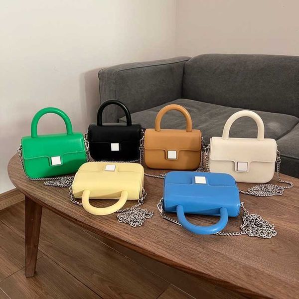 spring and autumn new mini chain bag female simple single shoulder crossbody handbag 0427-111
spring and autumn new mini chain bag female simple single shoulder crossbody handbag 0427-111