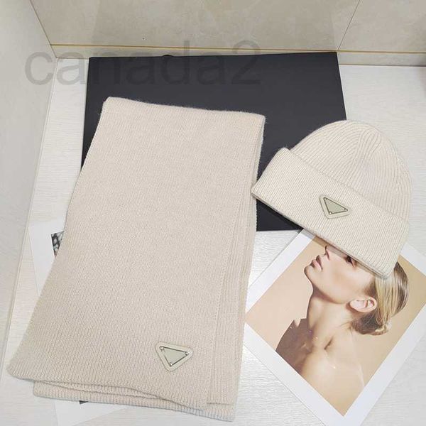 designer p designer women men luxury hats with triangle scarves hat set wool beanies for winter europe us popular fashion accessories d82l, Blue;gray
designer p designer women men luxury hats with triangle scarves hat set wool beanies for winter europe us popular fashion accessories d82l, Blue;gray