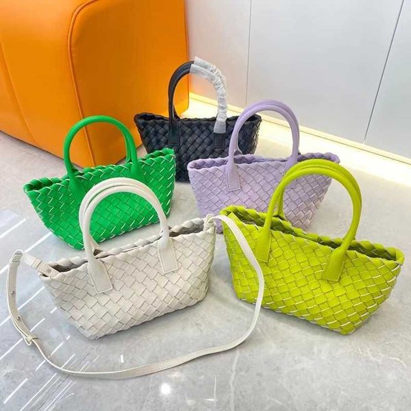 women's design new hand-woven tote bag leather texture crossbody single shoulder armpit women's bag 0427-111
women's design new hand-woven tote bag leather texture crossbody single shoulder armpit women's bag 0427-111