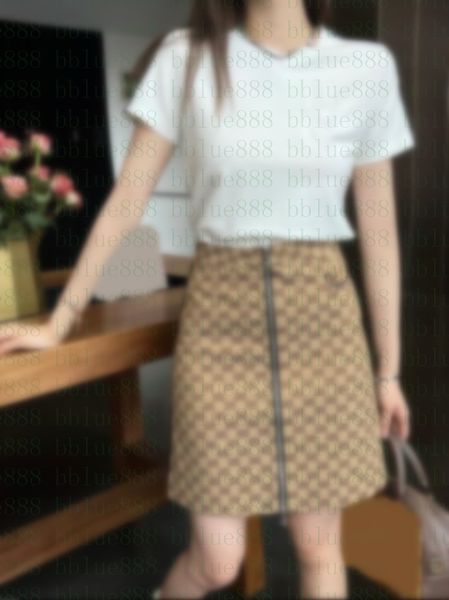 women's two piece dress sportswear suit t-shirt embroidered pattern decoration/matching jacquard fabric skirt/305, White
women's two piece dress sportswear suit t-shirt embroidered pattern decoration/matching jacquard fabric skirt/305, White