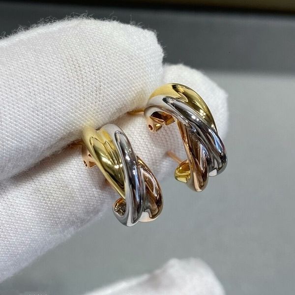 stud european premium jewelry 925 sterling silver tricolor earring s temperament fashion luxury brand party gift 230306, Golden;silver
stud european premium jewelry 925 sterling silver tricolor earring s temperament fashion luxury brand party gift 230306, Golden;silver