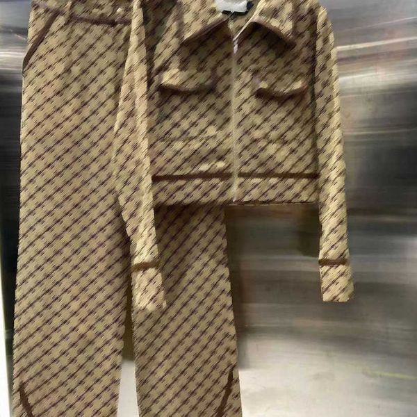 22ss designer brand women jacket trousers set new style classic alphabet jacquard fashion suit womens clothing a1, White
22ss designer brand women jacket trousers set new style classic alphabet jacquard fashion suit womens clothing a1, White