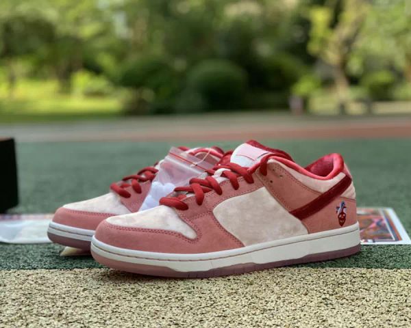 designer shoes stragelove x dk low valentine day skateboard shoes for men women strangelove gift trainers street zapatos sneakers
designer shoes stragelove x dk low valentine day skateboard shoes for men women strangelove gift trainers street zapatos sneakers