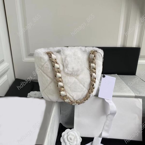 fashion fur bag luxury designer genuine leather wool bucket bags women's diamond-encrusted chain handbag
fashion fur bag luxury designer genuine leather wool bucket bags women's diamond-encrusted chain handbag