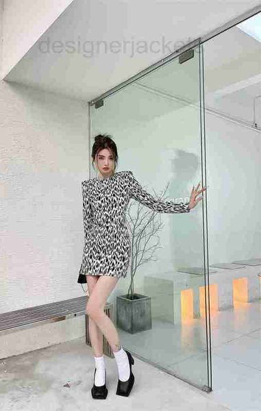party dresses designer brand dresswomen's new autumn winter dinner dress ladies classic designer spring fashion leopard print skirt ech, White;black
party dresses designer brand dresswomen's new autumn winter dinner dress ladies classic designer spring fashion leopard print skirt ech, White;black
