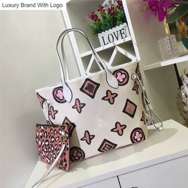 l bag handbags designer luxury handbags purse fashion totes nm wild at heart empreinte giant mm bag creme leather women shopping bags 9xy6, Black
l bag handbags designer luxury handbags purse fashion totes nm wild at heart empreinte giant mm bag creme leather women shopping bags 9xy6, Black